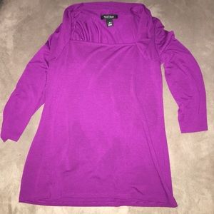 🌸 Sale 3 for 10 🌸 BH/WM Burgundy Top